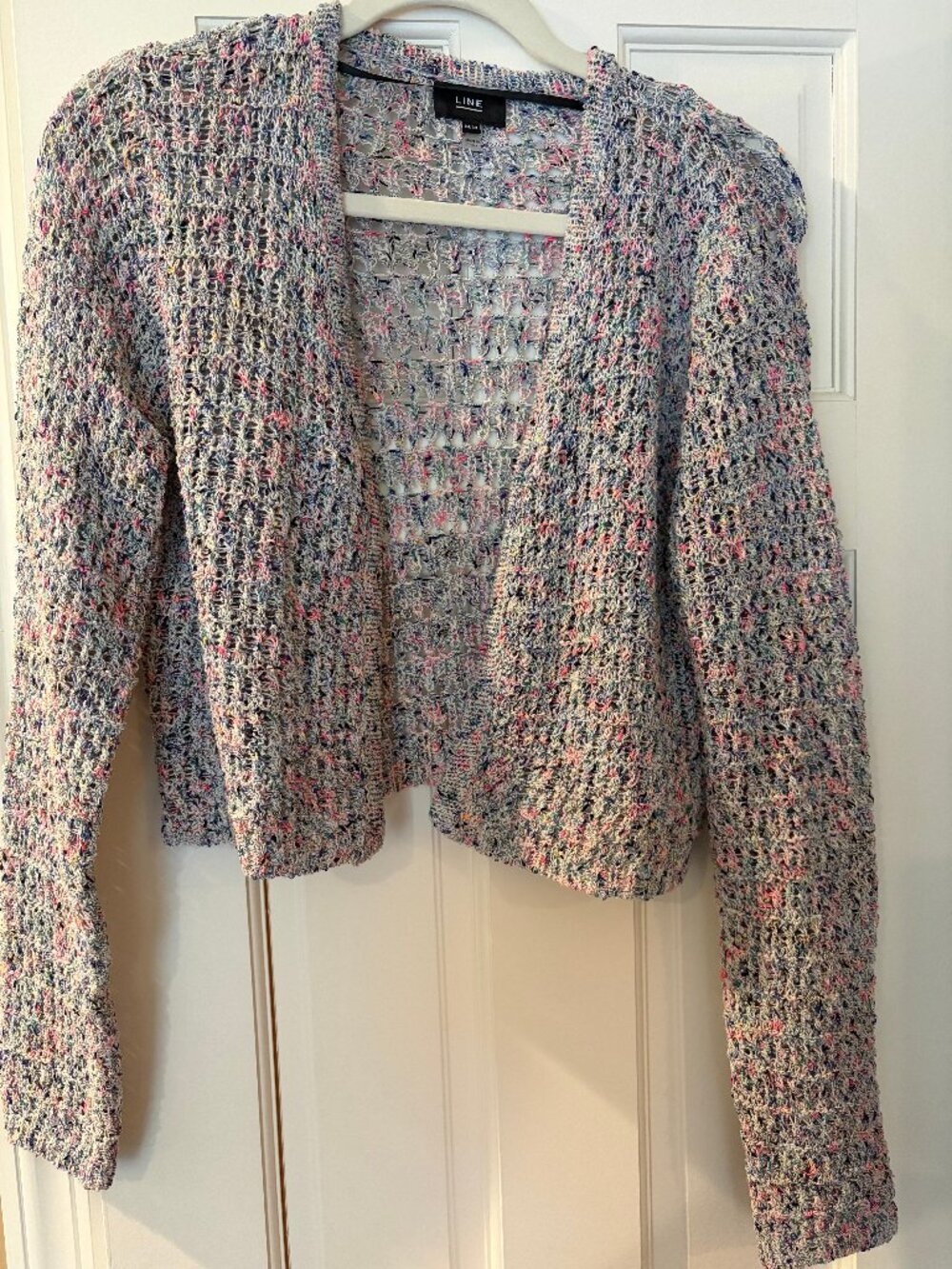 Line Cropped Cardigan